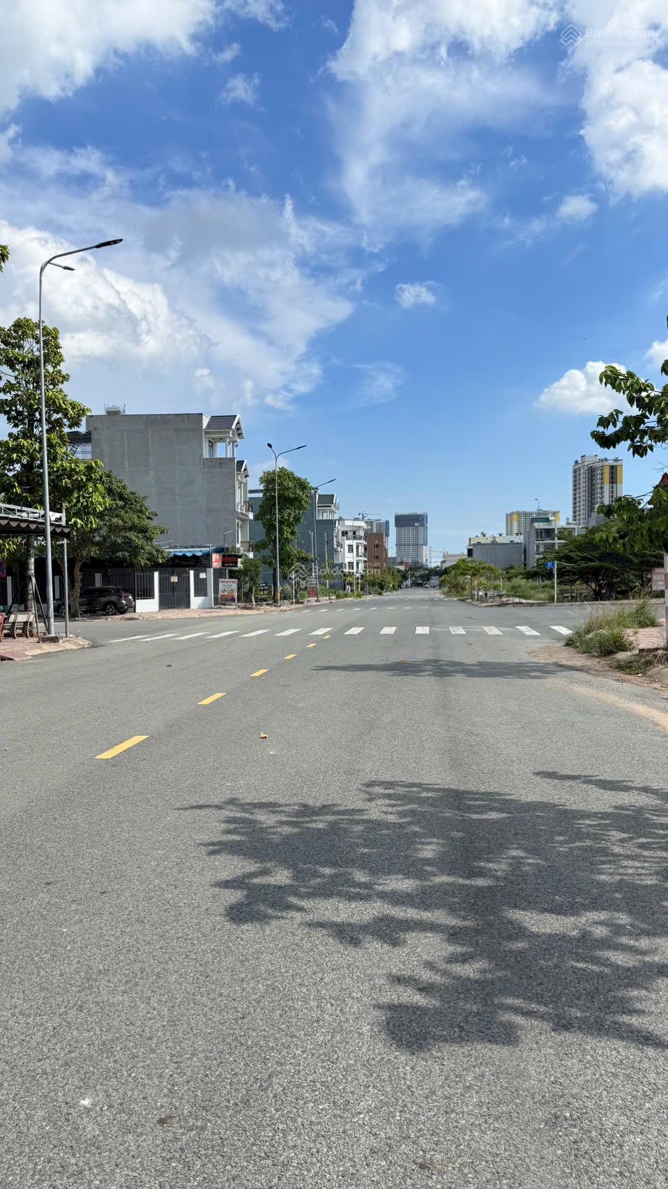 Bán lô đất 125m² Phú Hồng Thịnh - Vị trí đẹp, sổ hồng riêng