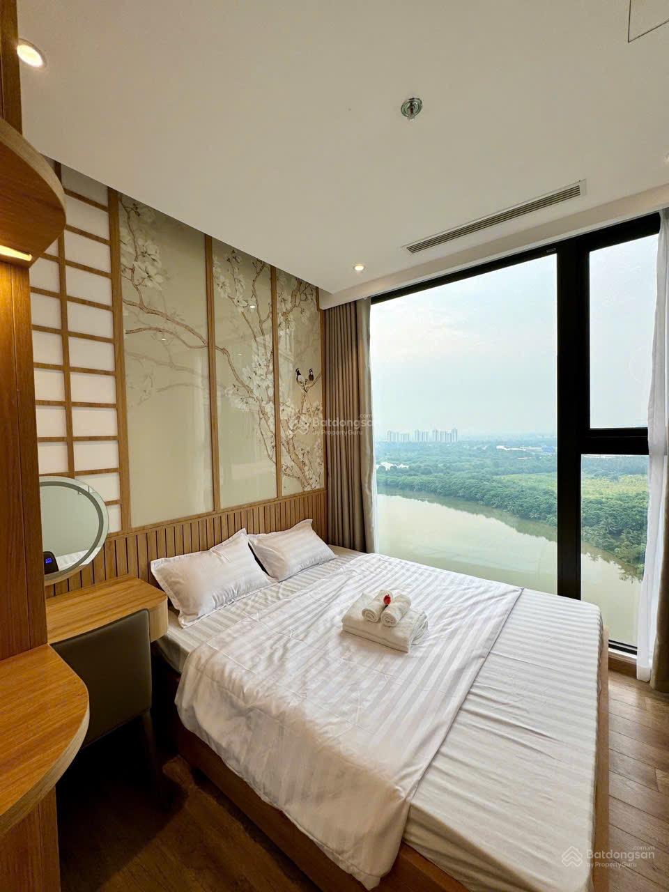 Căn hộ 2PN 2VS Landmark Ecopark 74m² giá 14 triệu - Miễn phí dịch vụ 2 năm!