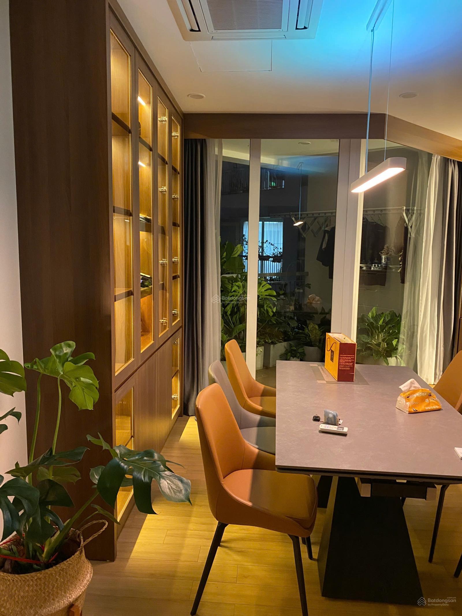 Căn hộ Sky Park Residence 87m² giá 8 tỷ - Full nội thất, view đẹp và chính chủ!