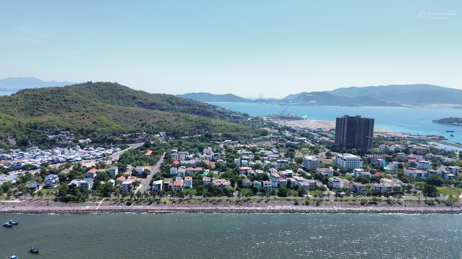 Căn biệt thự 4 tầng An Viên, Nha Trang 180m² giá 22.5 tỷ - Chính chủ bán gấp!