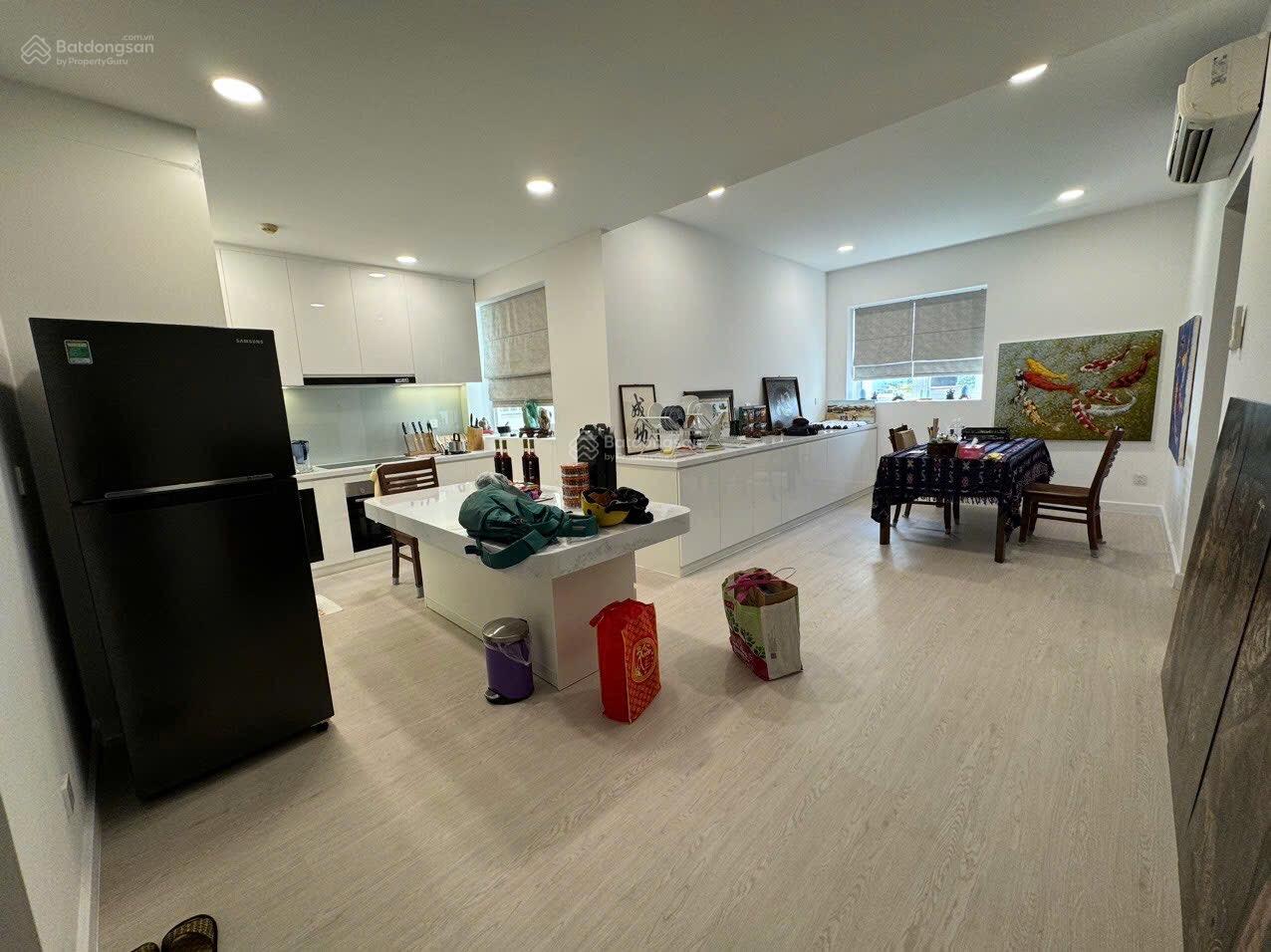 Bán căn hộ Penthouse Phú Mỹ Quận 7 353m² giá 17 tỷ - Đầy đủ nội thất, view đẹp