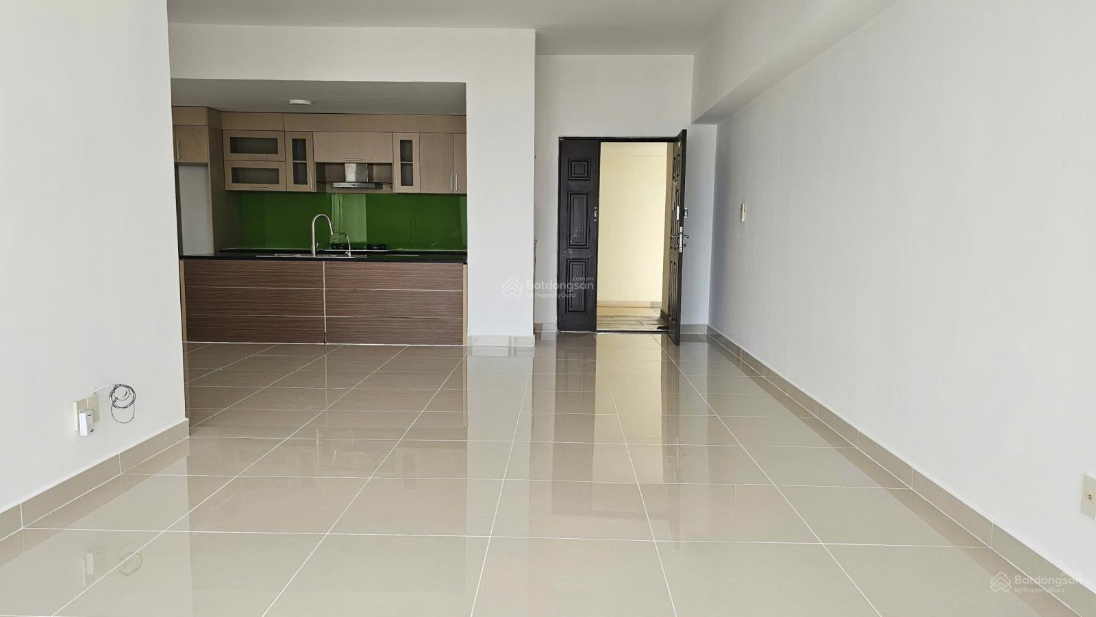 Căn hộ Garden Plaza 1 Tân Phong 150m² giá 35 triệu - View công viên xanh thoáng mát!