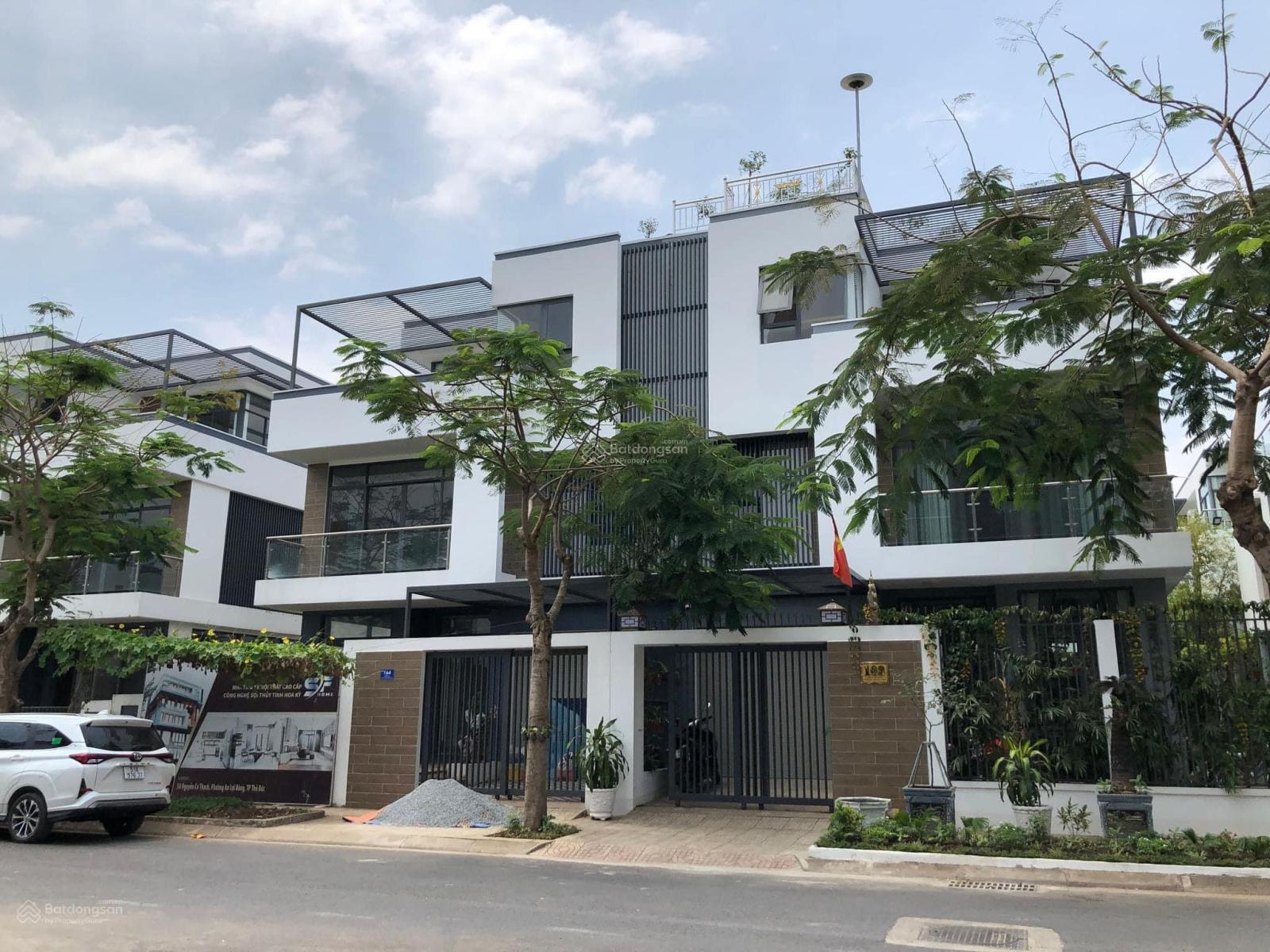 Cho thuê phòng trọ mới xây Quận 9 - Giá chỉ 2,8 triệu, tiện ích đầy đủ!