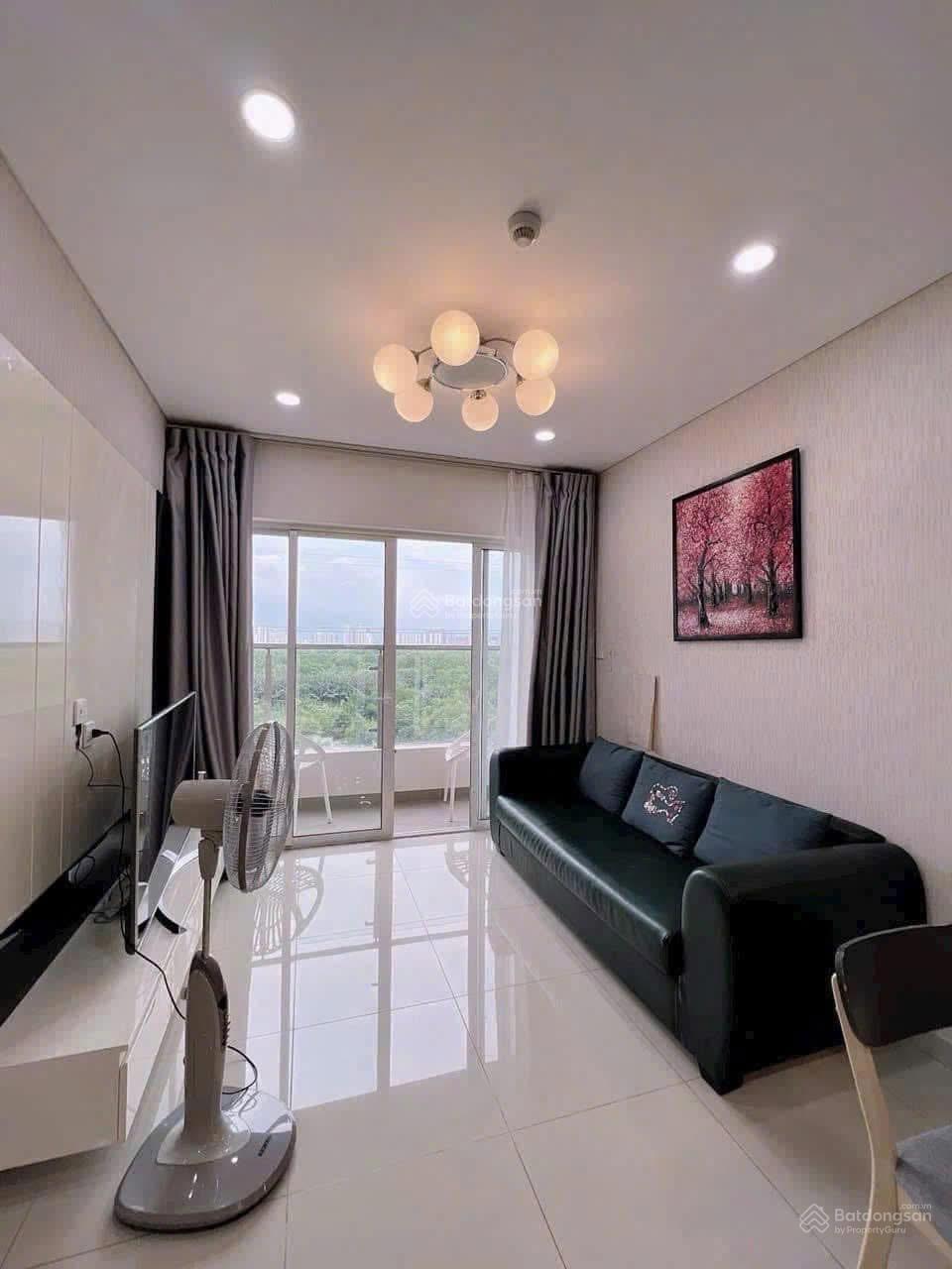 Căn hộ Dragon Hill Residence, Nhà Bè 72m² giá 2.28 tỷ - Nội thất cao cấp, sẵn sàng ở!