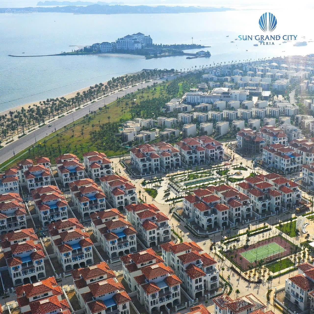 Biệt thự mặt biển Feria góc siêu Vip tại Bãi Cháy 410m² giá 44 tỷ - Lợi nhuận kép từ dòng tiền!