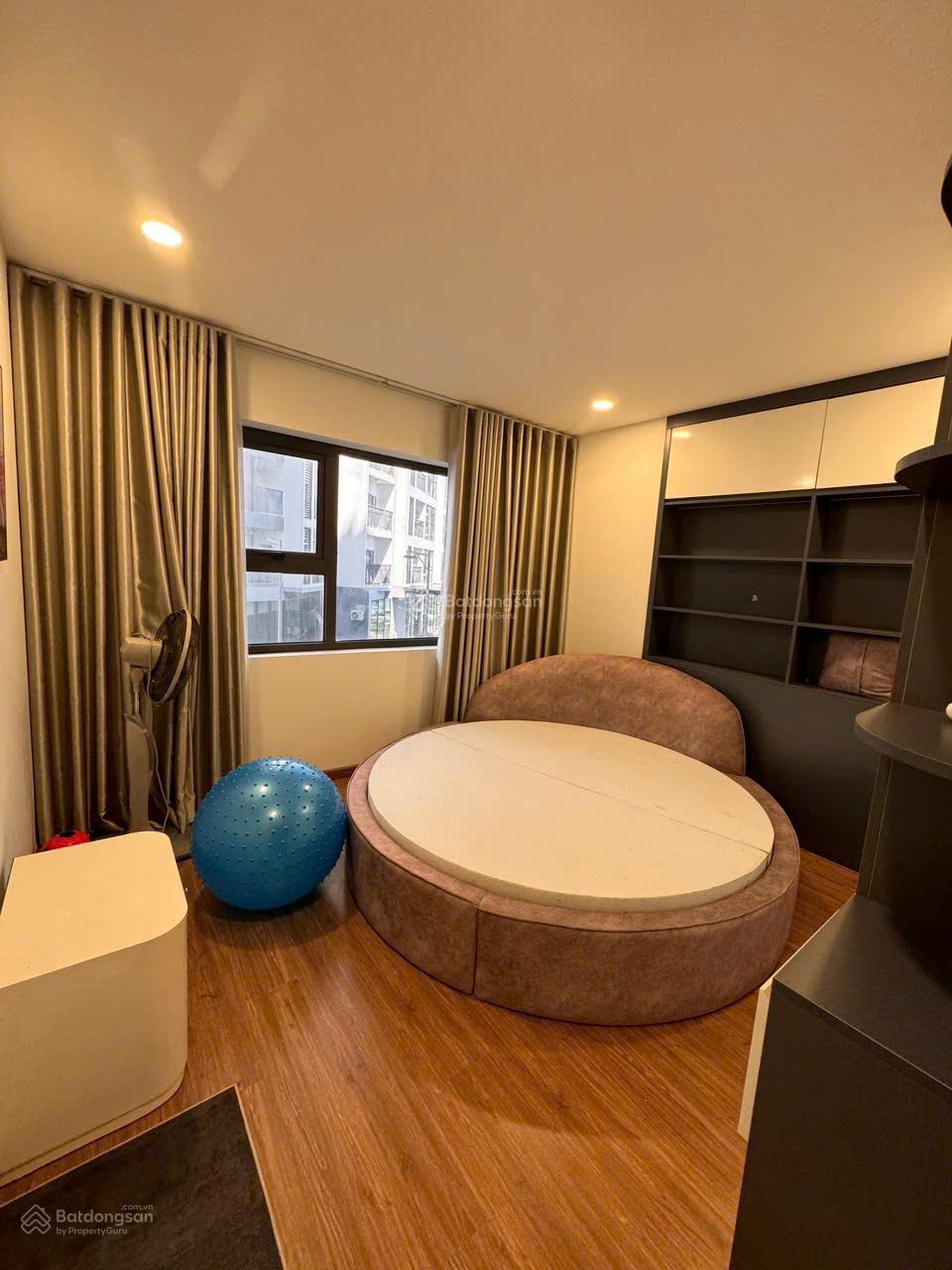 Căn hộ 2 phòng ngủ 74m² giá 5.3 tỷ - Nội thất đầy đủ tại Le Grand Jardin Sài Đồng!