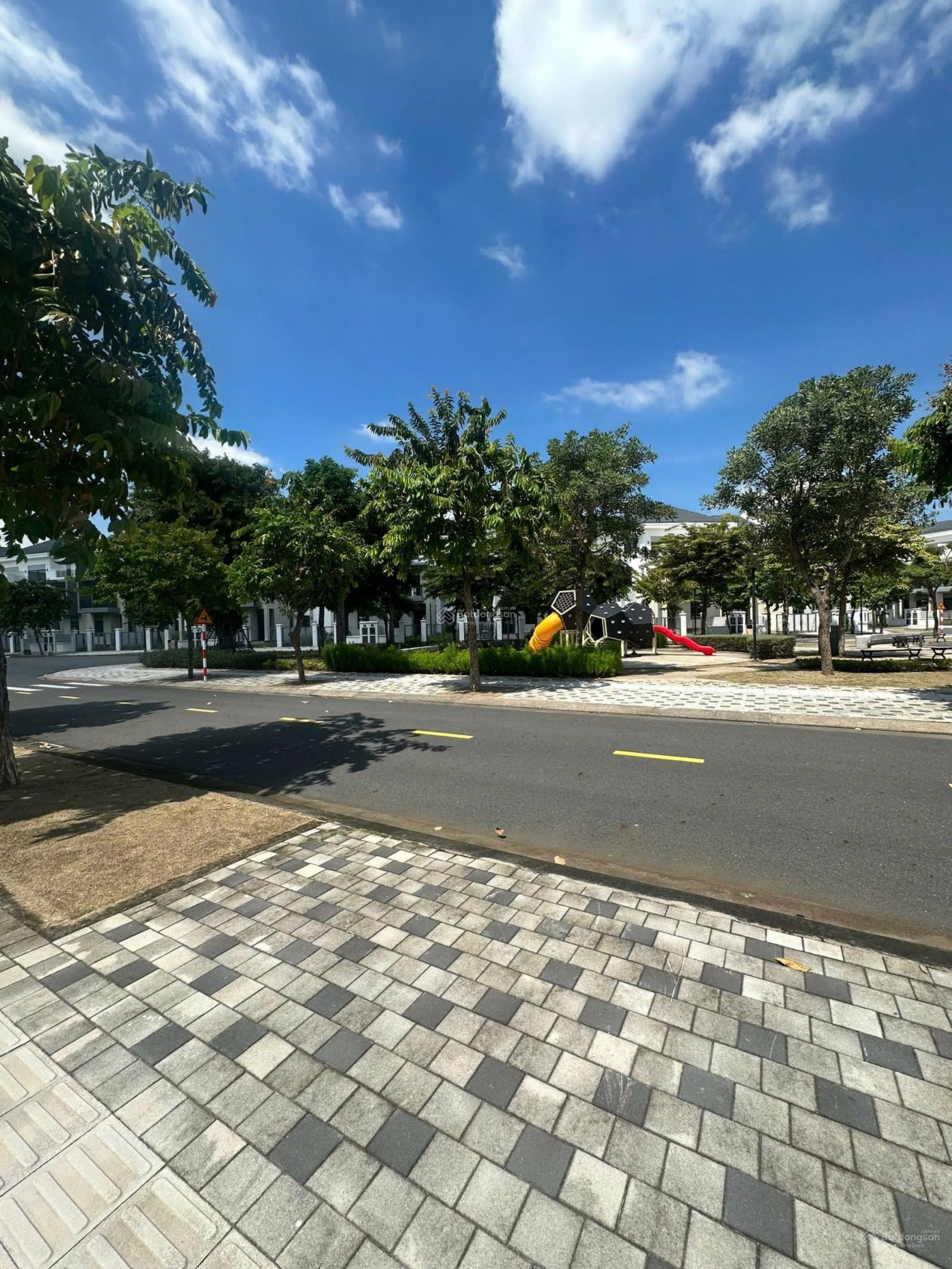 Biệt thự song lập Aqua City Biên Hòa 200m² giá 11 tỷ - Kiến trúc Địa Trung Hải độc đáo!