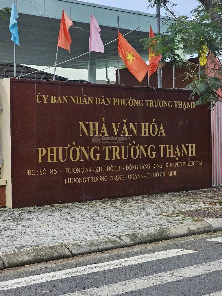 Bán Nhà Biệt Thự 3 Tầng Đông Tăng Long 110m² giá 9 tỷ - Phong thủy tốt, sổ hồng riêng!