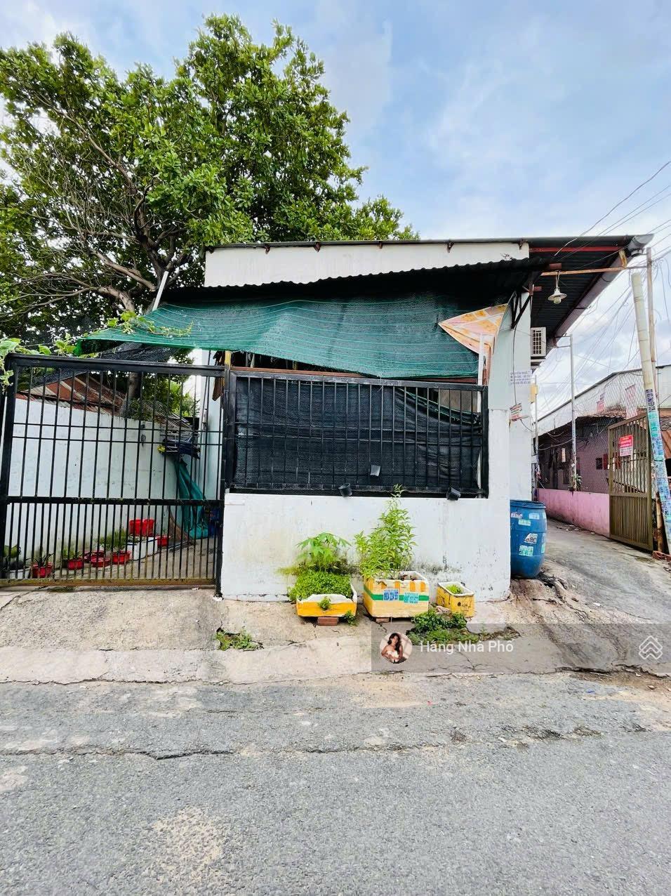 Dãy trọ 214m² gần ĐH Nông Lâm, giá chỉ 7.7 tỷ - Đầu tư sinh lời ngay!