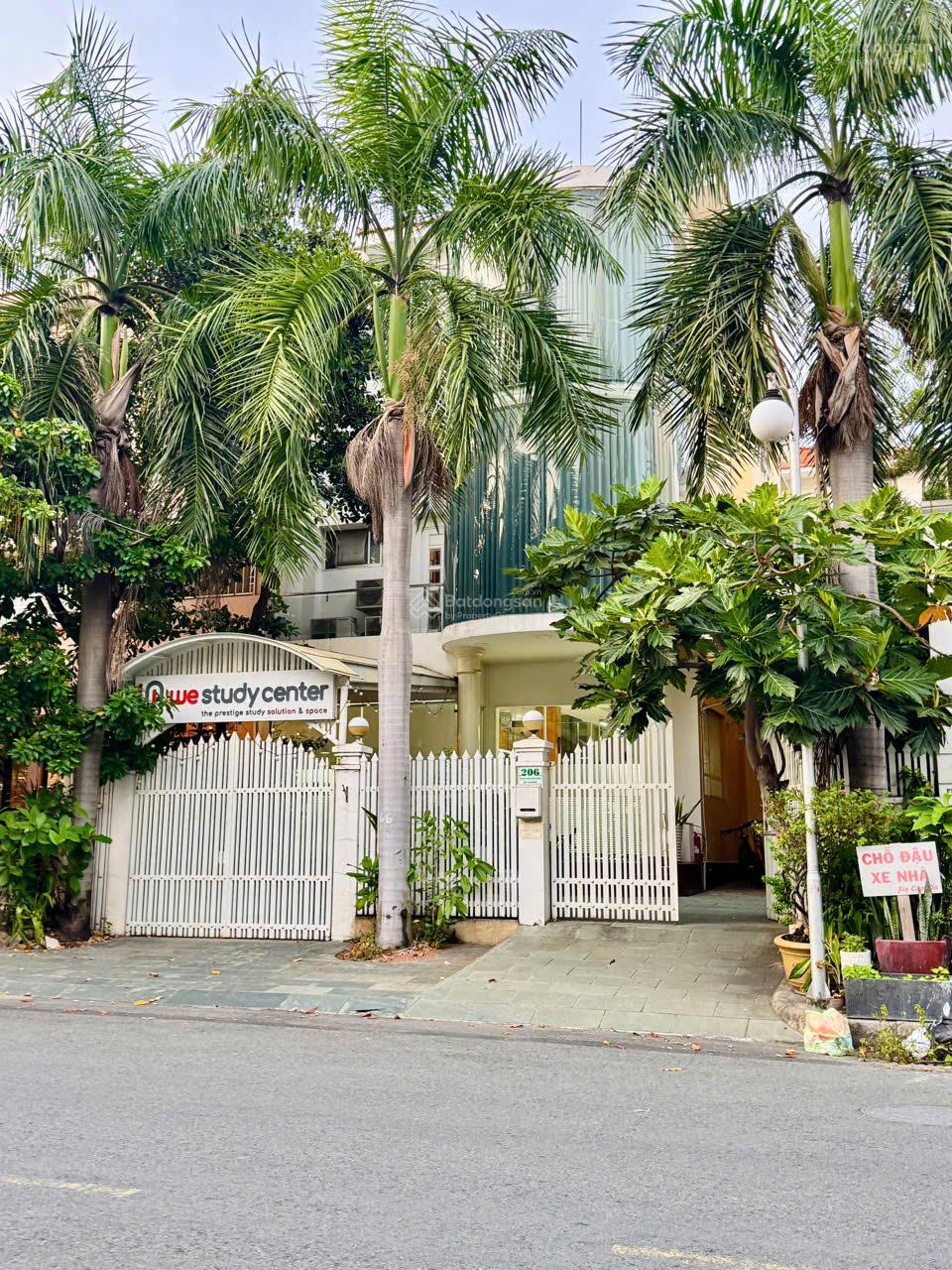 Biệt thự song lập Mỹ Hoàng, Phú Mỹ Hưng, Q7 - 210m² giá 78 tỷ - Đầu tư sinh lời ngay!