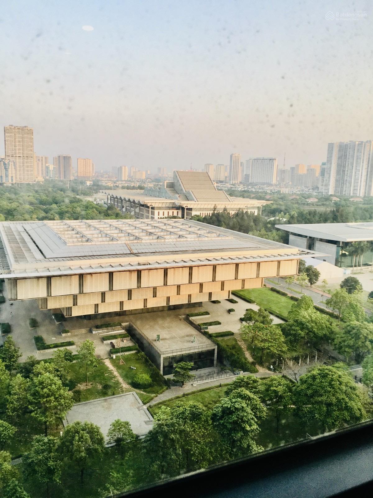 Chung cư cao cấp Vinhomes West Point Phạm Hùng 135m² giá 14.98 tỷ - Sẵn sàng vào ở!