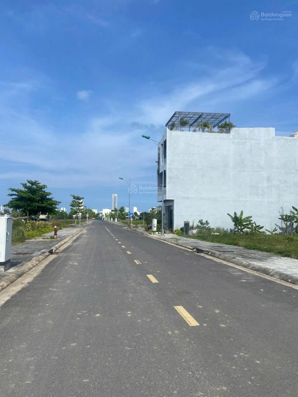 Bán đất lô góc 150m² khu đô thị Nam Vĩnh Hải - Cách biển 1.5 km, giá 35 triệu/m²