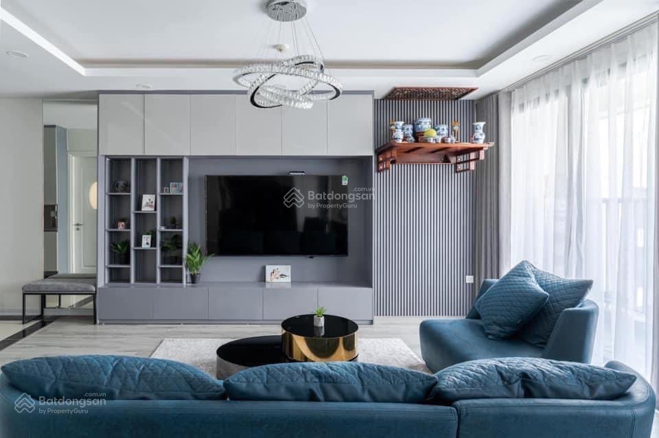 Căn hộ Imperia Sky Garden 103m² giá 9.3 tỷ - Chính chủ bán gấp, đầy đủ nội thất!