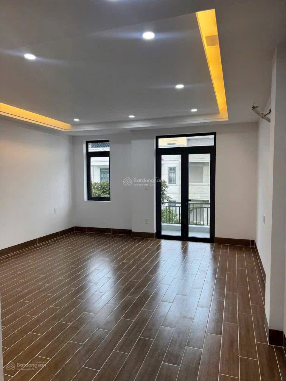 Căn nhà D2 KDC Phúc Đạt, 100m², giá 7.8 tỷ - Thiết kế sang trọng, an ninh tuyệt đối!