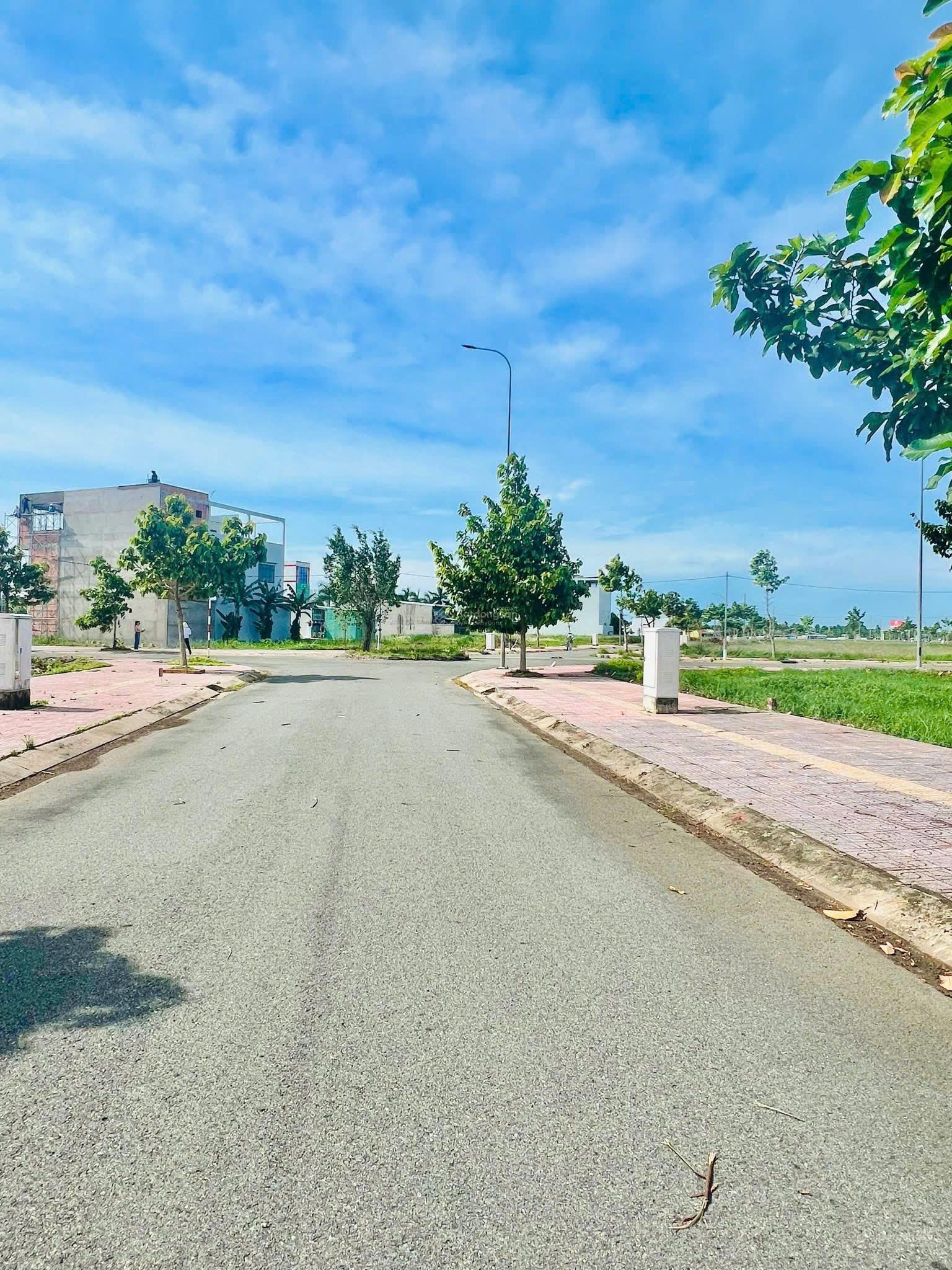 Lô đất 100m² gần KCN IDICO Thủ Thừa chỉ 1.25 tỷ - Cơ hội tuyệt vời cho đầu tư!