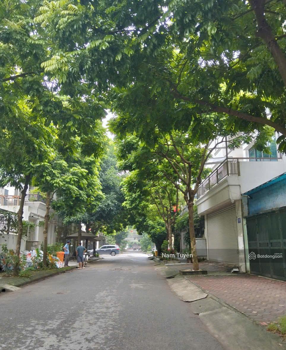 Nhà phố Xuân Phương 91.2m² giá 16.8 tỷ - Vị trí đẹp, không gian sống lý tưởng!