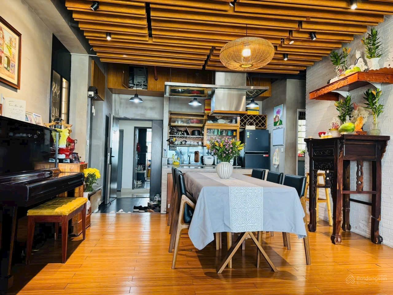 Căn hộ La Casa 128m² giá 5,7 tỷ - Tầng cao view sông tuyệt đẹp!