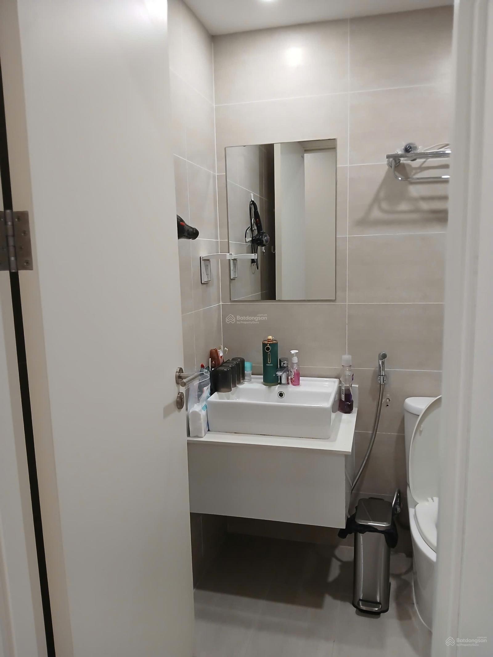 Căn hộ Office Lavida Plus Quận 7 53m² giá 3.55 tỷ - View thoáng mát và nội thất tặng kèm!