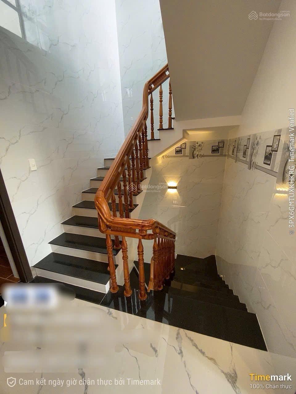 Nhà phố Trần Anh Riverside Bến Lức 120m² giá 2.9 tỷ - Cơ hội đầu tư tuyệt vời!