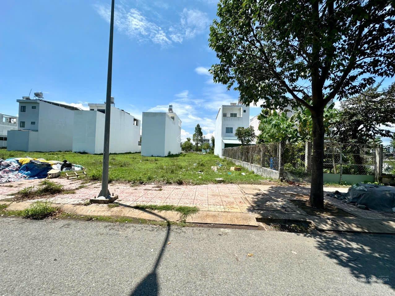 Bán lô đất thổ cư đường D4, KDC Idico2, Tân An 147.5m² - Tiềm năng kinh doanh lớn!