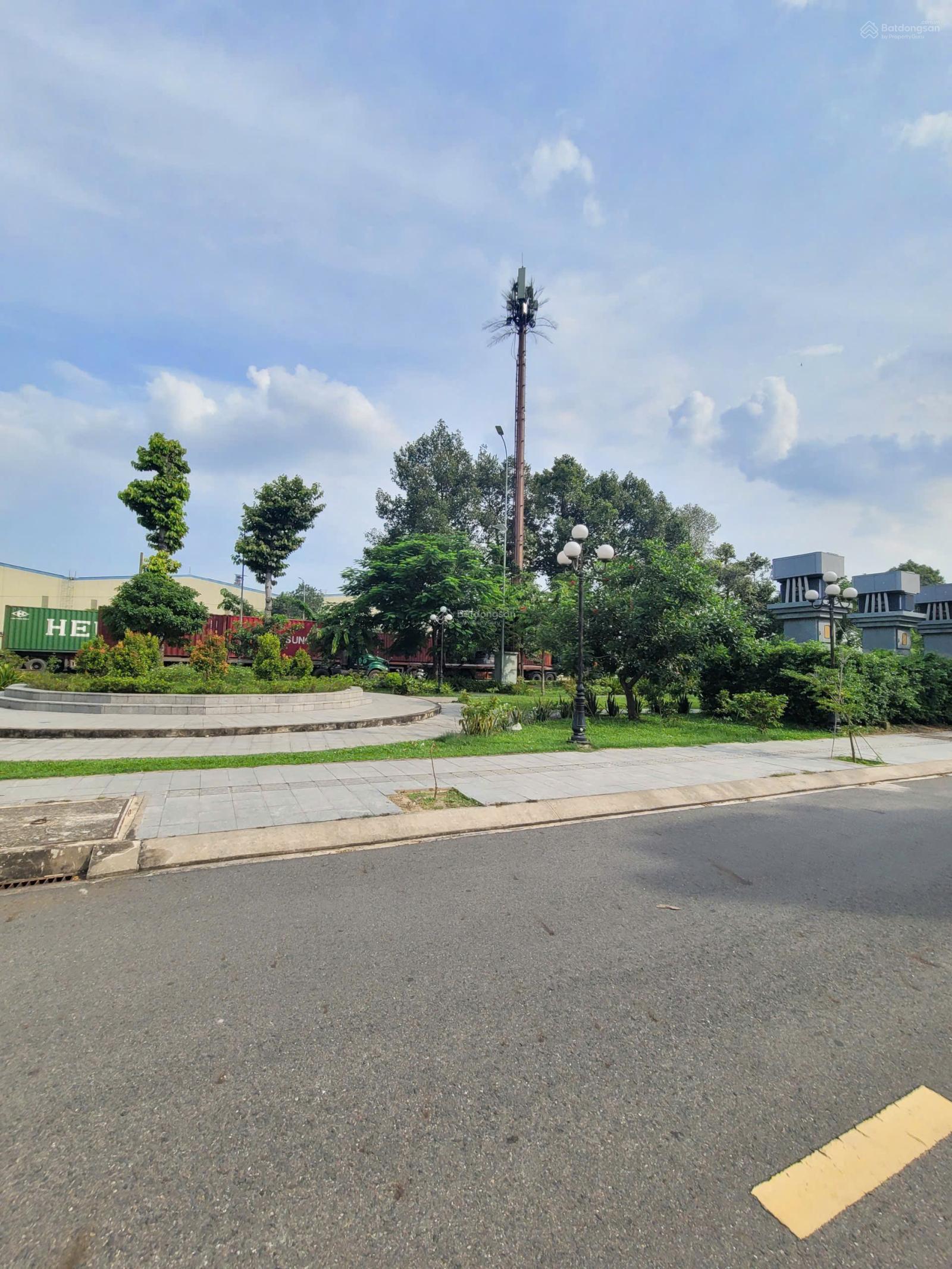 Đất nền Dĩ An 60m² giá 3.4 tỷ - Đối diện công viên KDC Icon Central