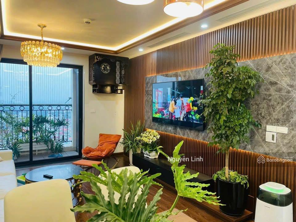 Căn hộ CT36 Định Công 60m² giá 4.6 tỷ - Nội thất đẹp, chính chủ bán gấp!