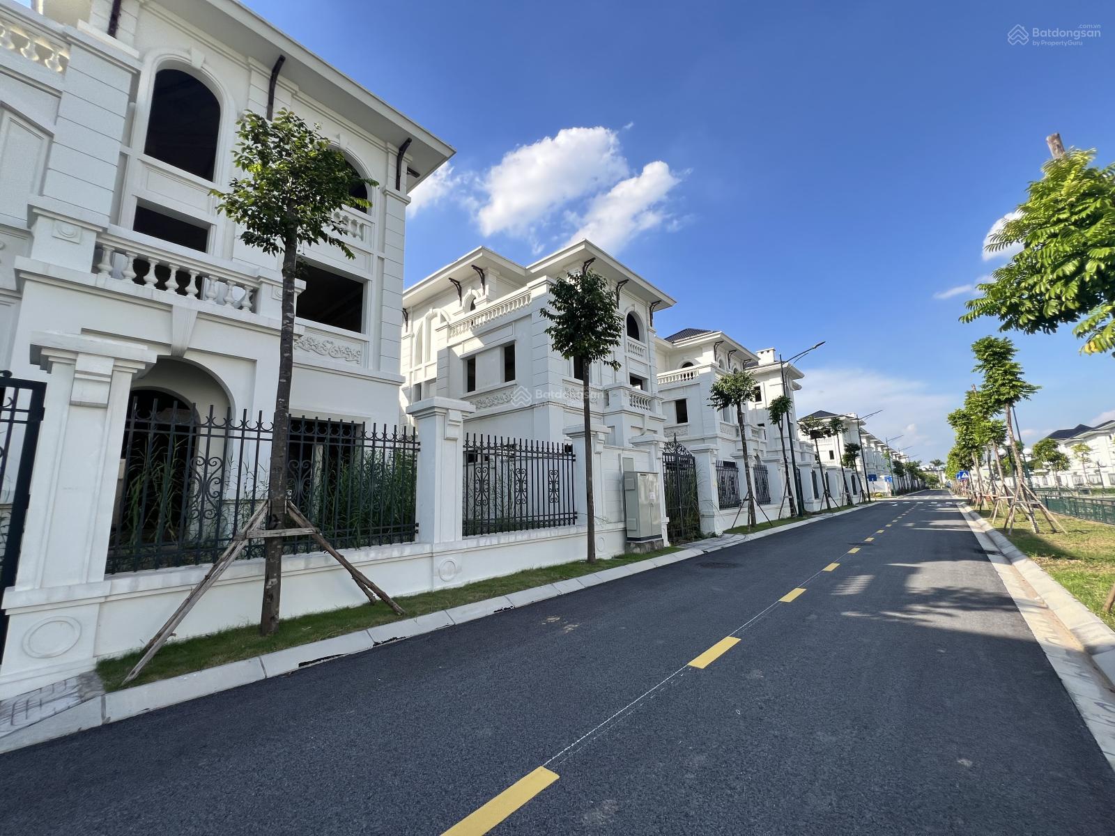 Biệt thự đơn lập Vườn Cam Vinapol 240m² giá 31.2 tỷ - Hoàn thiện vào ở ngay!