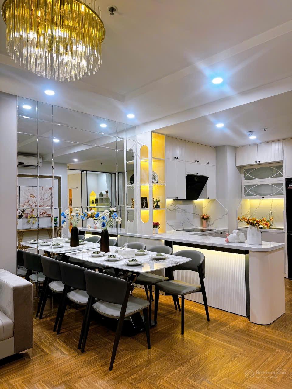 Căn hộ Park Hill Premium Hoàng Mai 108m² giá 10 tỷ - Không góc chết, sang trọng!