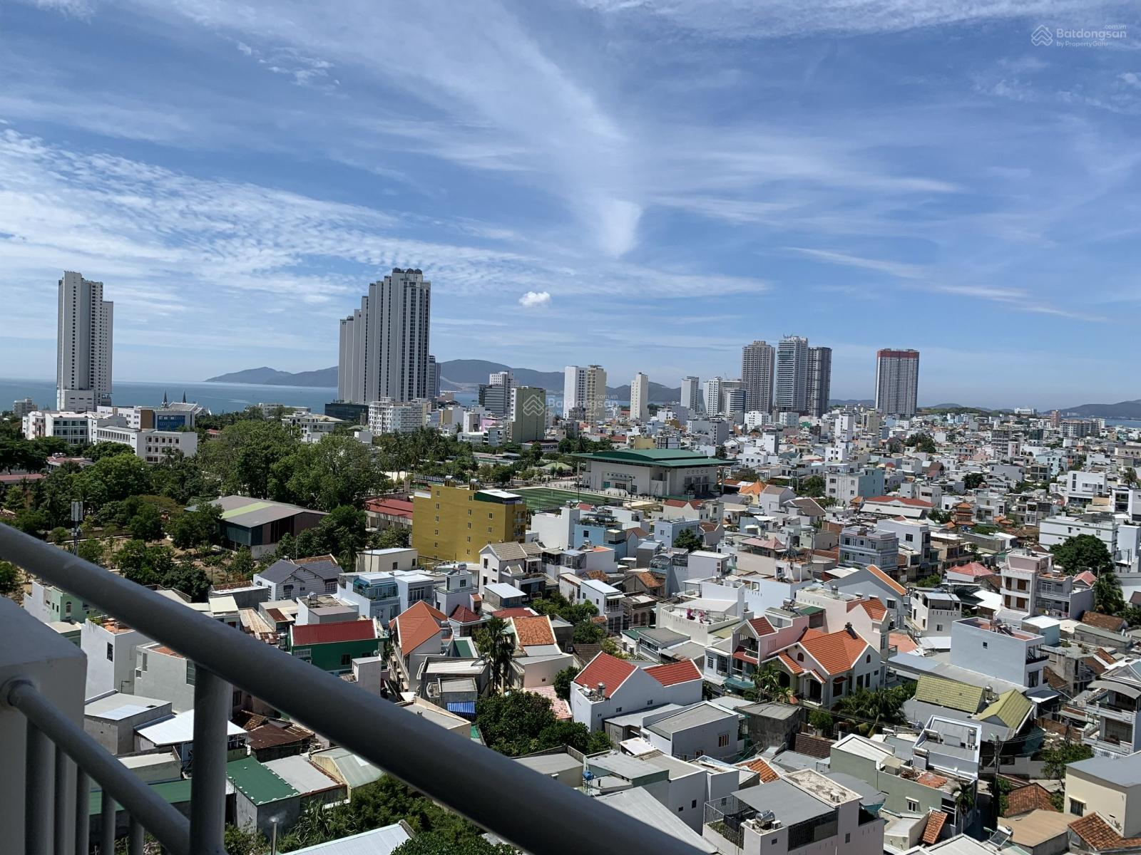 Căn hộ thương mại Hoàng Quân Nha Trang 55m² giá 1.9 tỷ - Chỉ cách biển 1km!