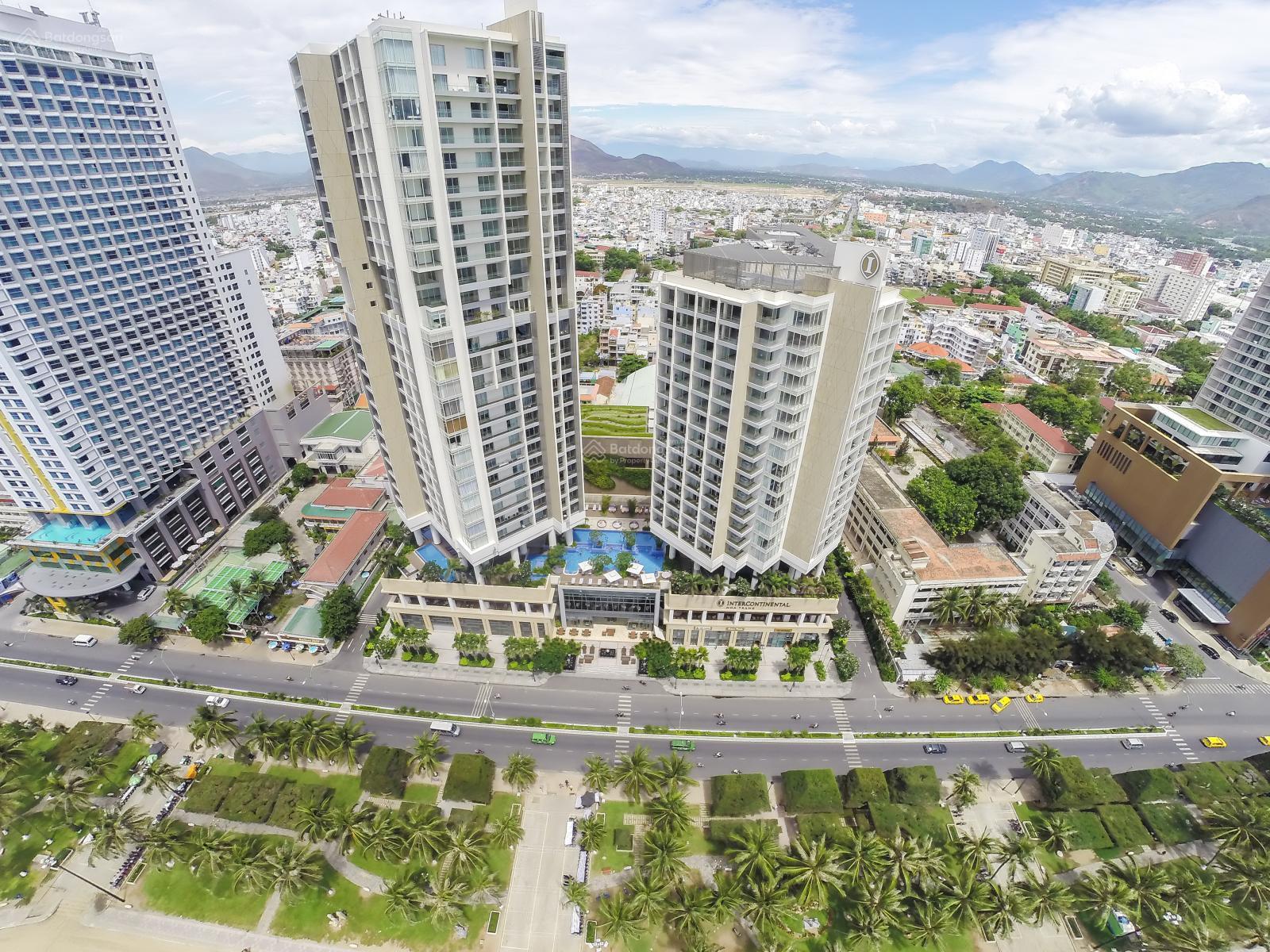 Căn hộ VIP The Costa Nha Trang 162m² giá 26.2 tỷ - View biển tuyệt đẹp!