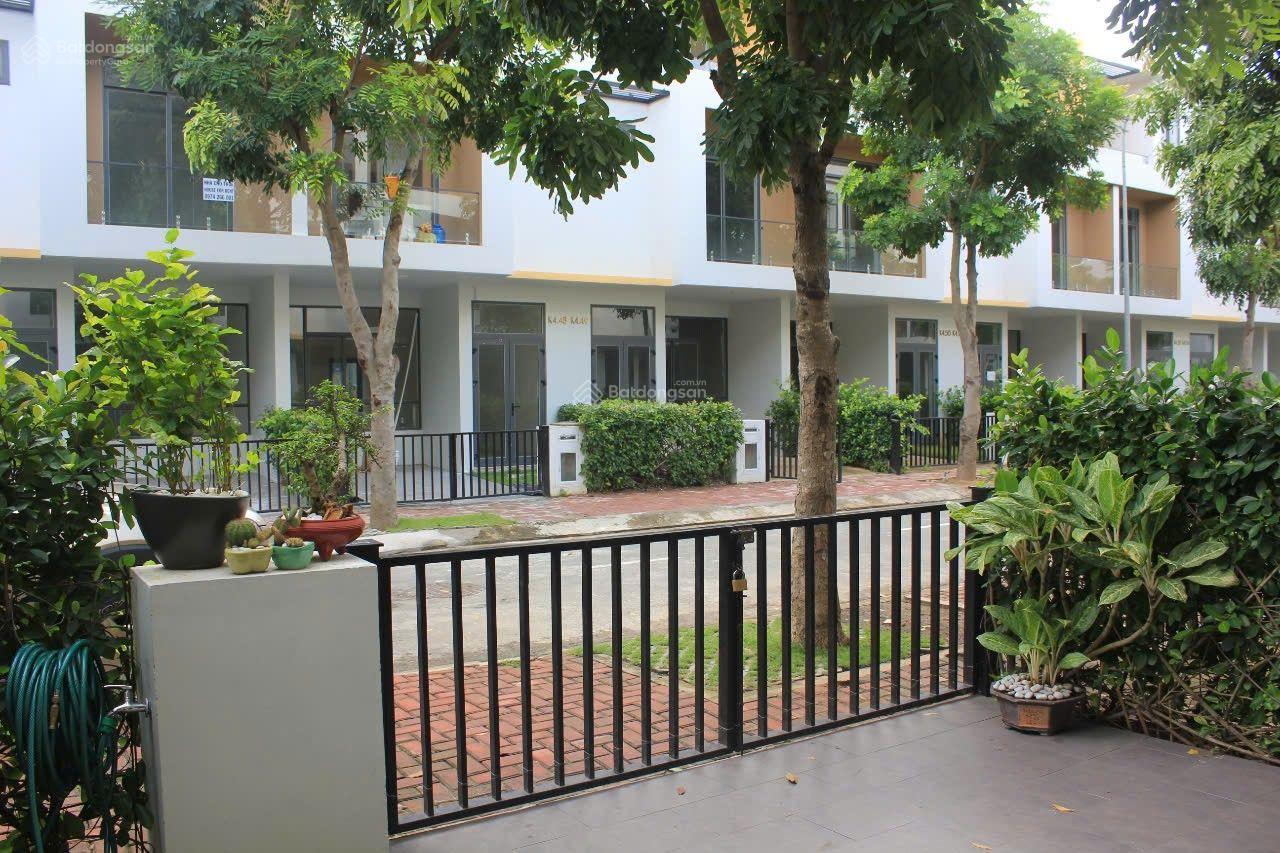 Đất nền Liên Phường Quận 9 90m² giá 7,95 tỷ - Khu vực phát triển nhanh!