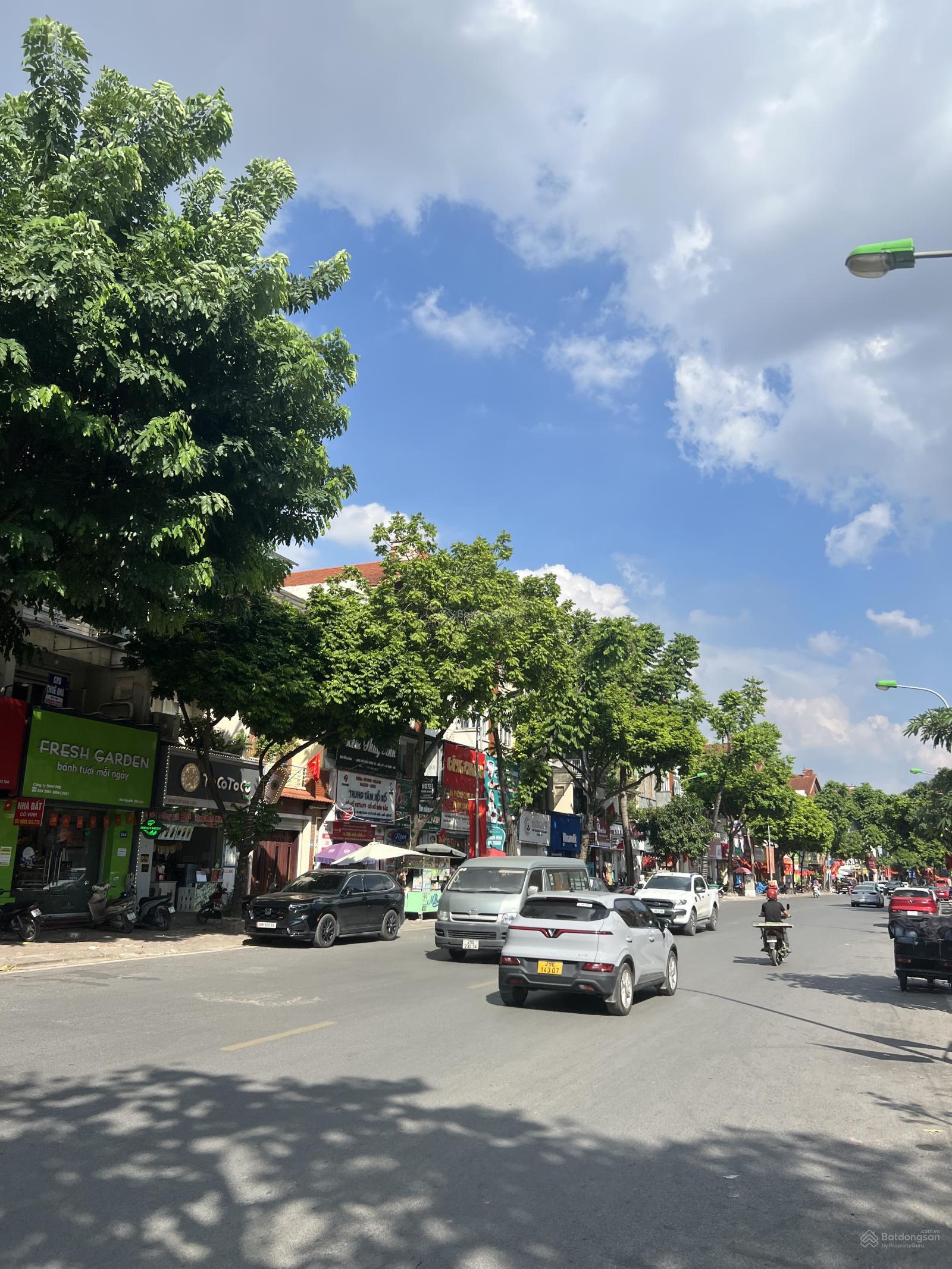 Bán nhà phố Mỗ Lao 90m² giá 28 tỷ - Không gian sống lý tưởng, kinh doanh thuận lợi!