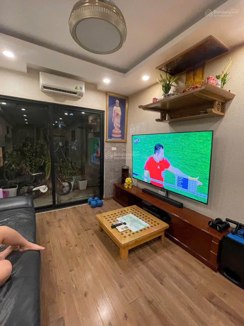 Chung cư Mandarin Garden 2 Tân Mai 82m² giá 7.9 tỷ - Thiết kế hiện đại đầy ánh sáng!