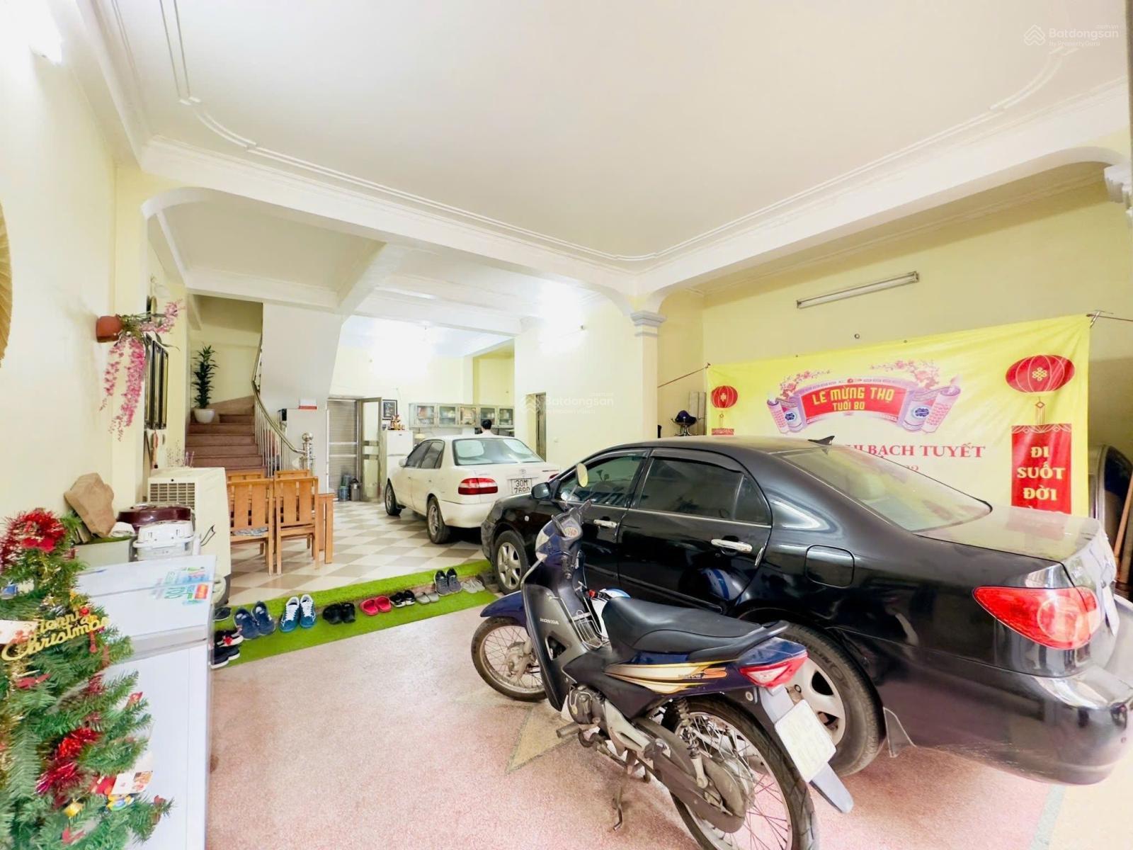 Nhà Phân Lô Kim Giang, Hoàng Mai 82.5m² giá 25 tỷ - Lô góc 3 mặt thoáng!