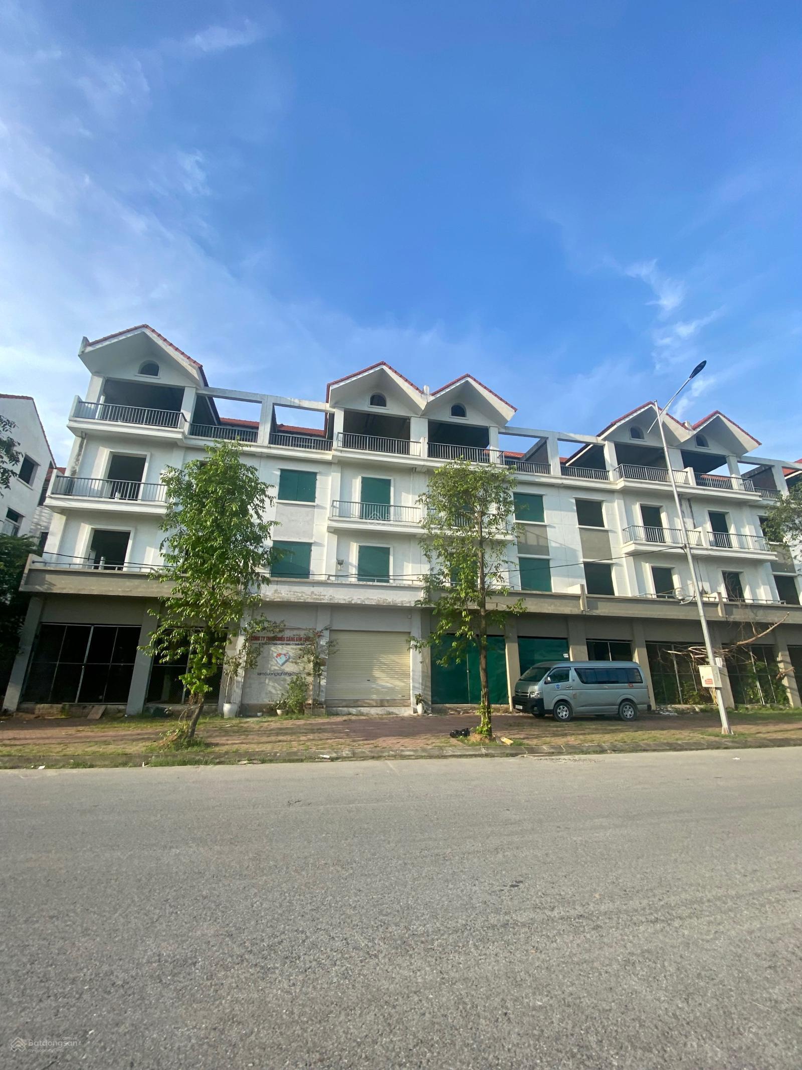 Bán gấp liền kề Phú Lương 90m² x 5T, MT 7.2m, kinh doanh view biệt thự cực hiếm, 20 tỷ