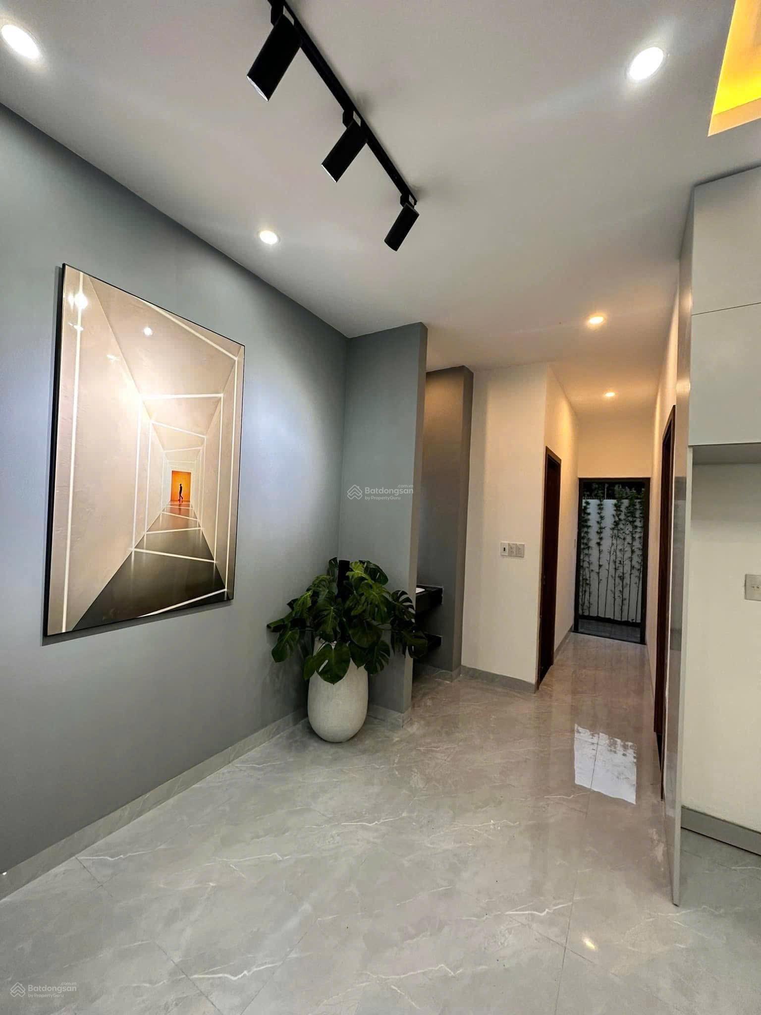 Nhà 2 tầng Thủy Xuân 107m² giá 3.25 tỷ - Ô tô vào tận cửa