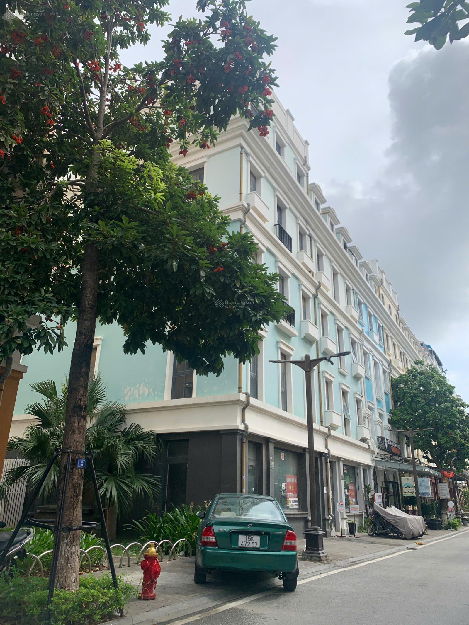 Townhouse 2 căn góc dãy Lộc Vừng Sun Feria Hạ Long 225m² giá 31 tỷ - Đầu tư thông minh!