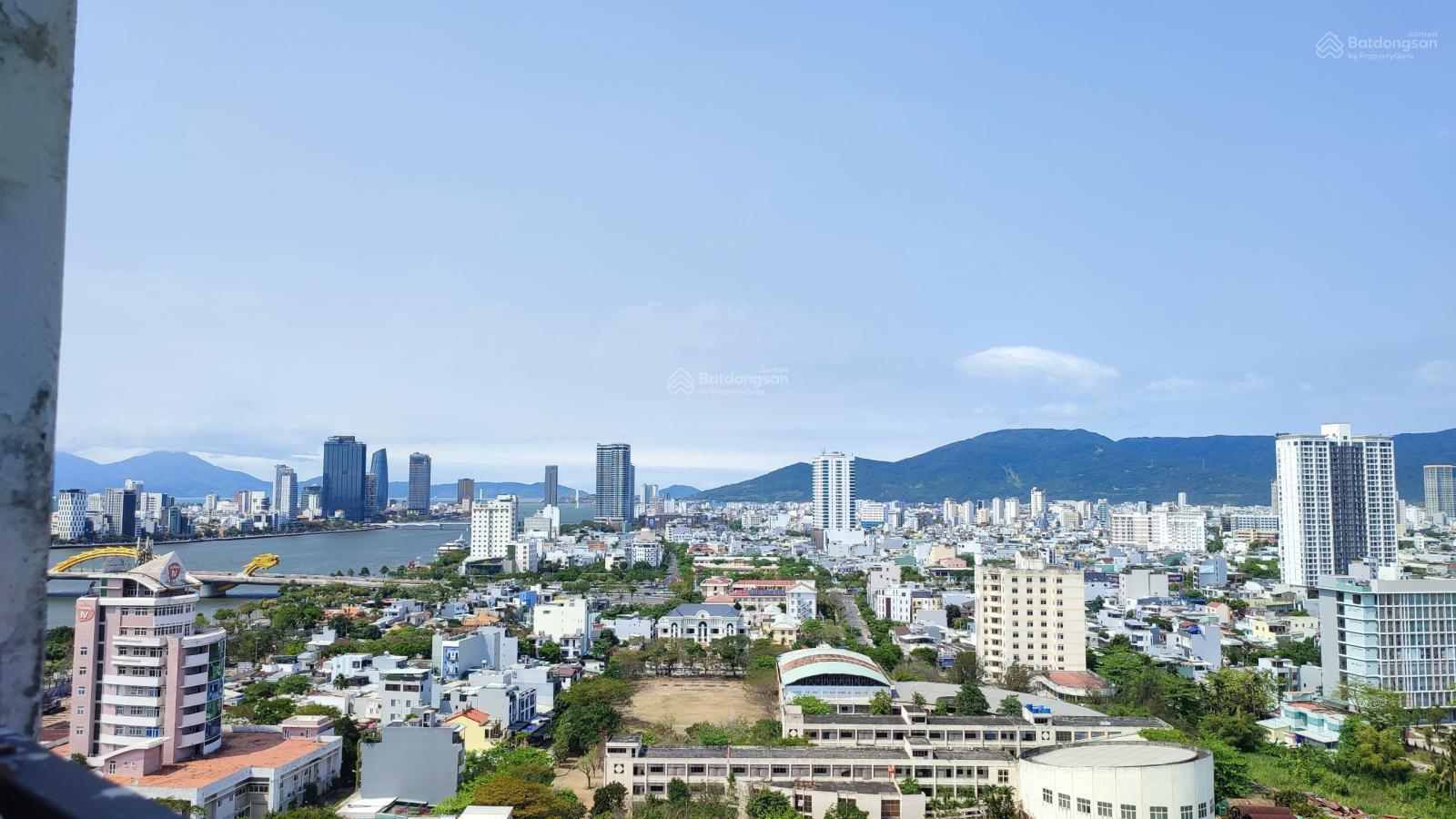 Căn hộ penthouse Monarchy A Đà Nẵng 94m² giá 5.799 tỷ - Sổ đỏ chính chủ, view sông Hàn tuyệt đẹp!