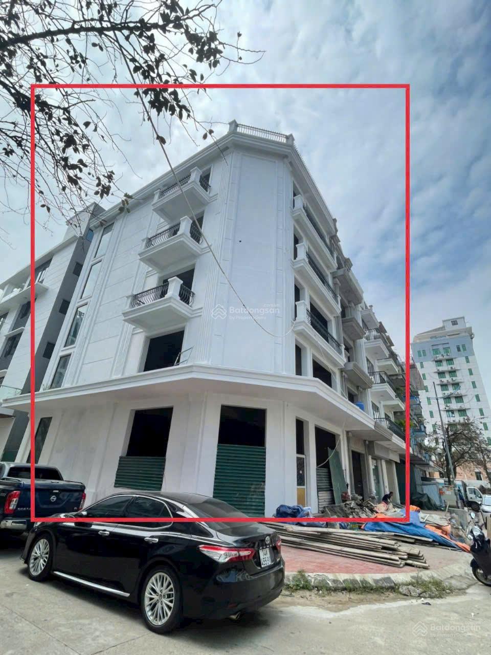 Shophouse góc đường 25/4, Hạ Long 140m² giá 25 tỷ - Đầu tư sinh lời ngay!