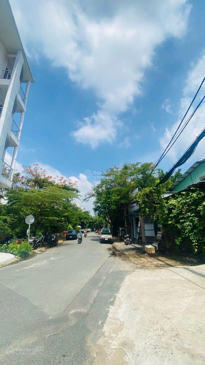 Bán lô góc đất biệt thự khu Làng Đại Học ABC Phước Kiển 200m² giá 18 tỷ - Cơ hội đầu tư hấp dẫn!