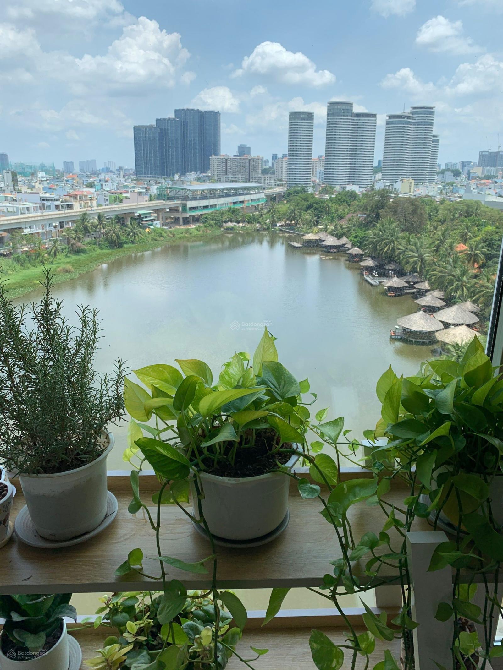 Căn hộ Cantavil Hoàn Cầu 149m² giá 12.5 tỷ - View hồ Văn Thánh tuyệt đẹp!