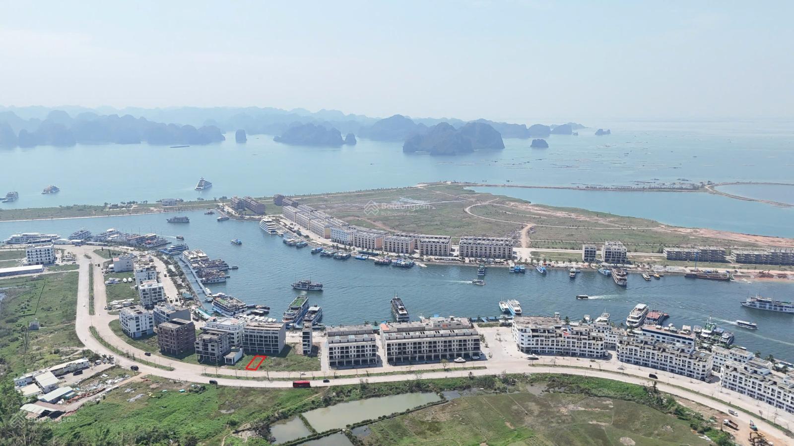 Bán nền shophouse Tuần Châu Marina Hạ Long 108m² giá 4.4 tỷ - Cơ hội đầu tư tiềm năng!