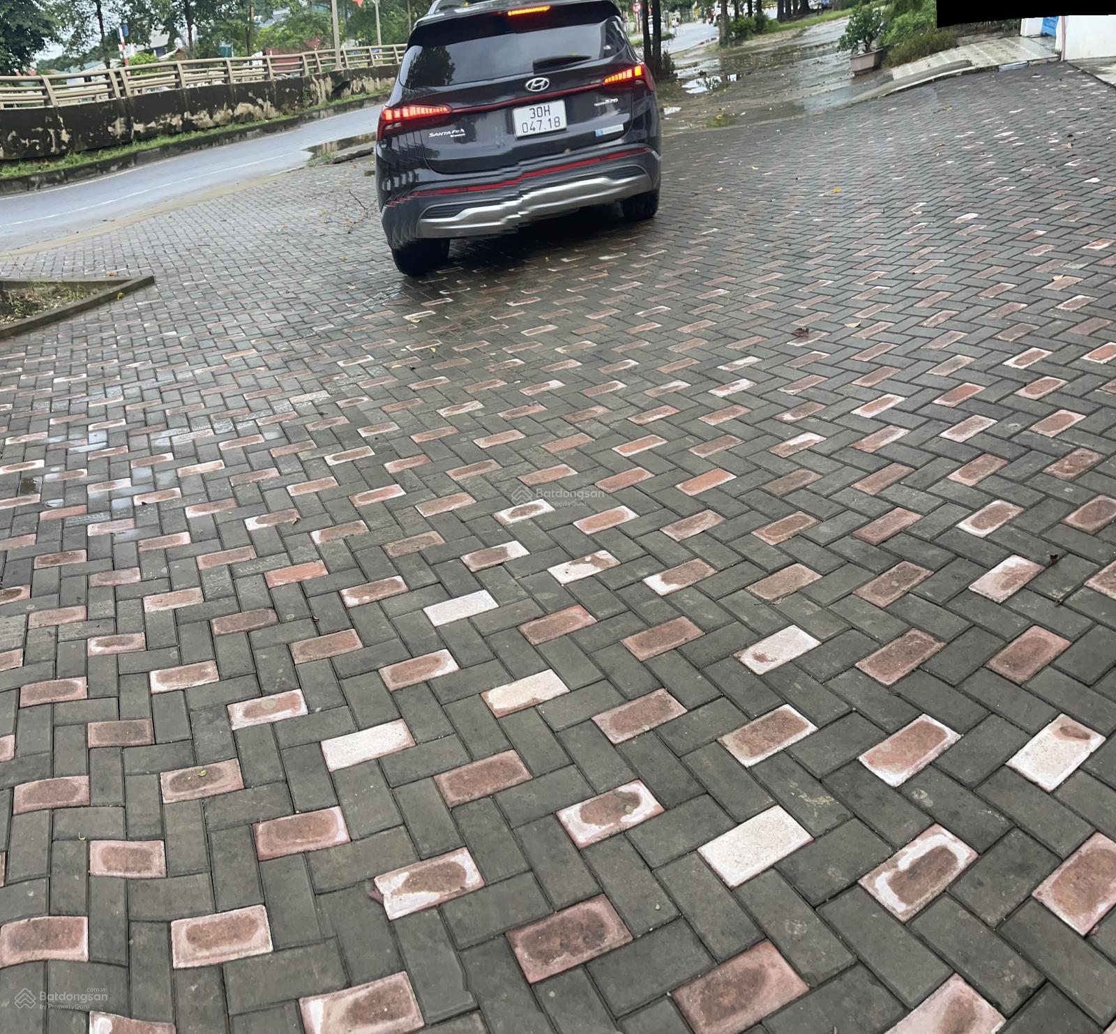 Townhouse mặt đường Bác Nam, KĐT Ngôi Nhà Mới 240m² giá 19.7 tỷ - Kinh doanh đỉnh cao!