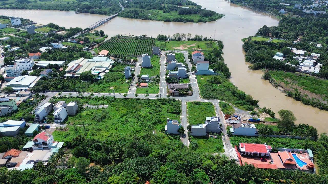 Bán nhà hướng sông mát mẻ tại Long Thuận Riverside 81m² giá 4.8 tỷ - Vào ở ngay!