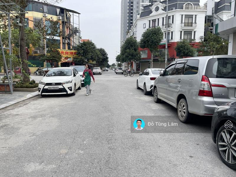 Shophouse Sông Hồng Gia Lâm 94,5m² giá 23,5 tỷ - Kinh doanh sầm uất