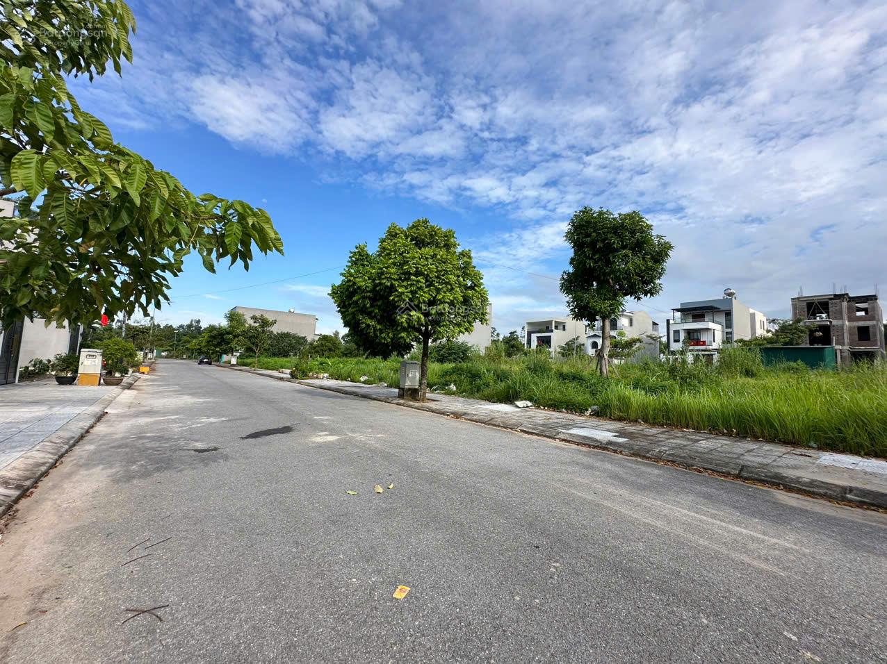 Bán đất nền sổ đỏ Park Hill Vĩnh Yên 150m² giá 24.5 triệu/m² - Cơ hội đầu tư hiếm có!