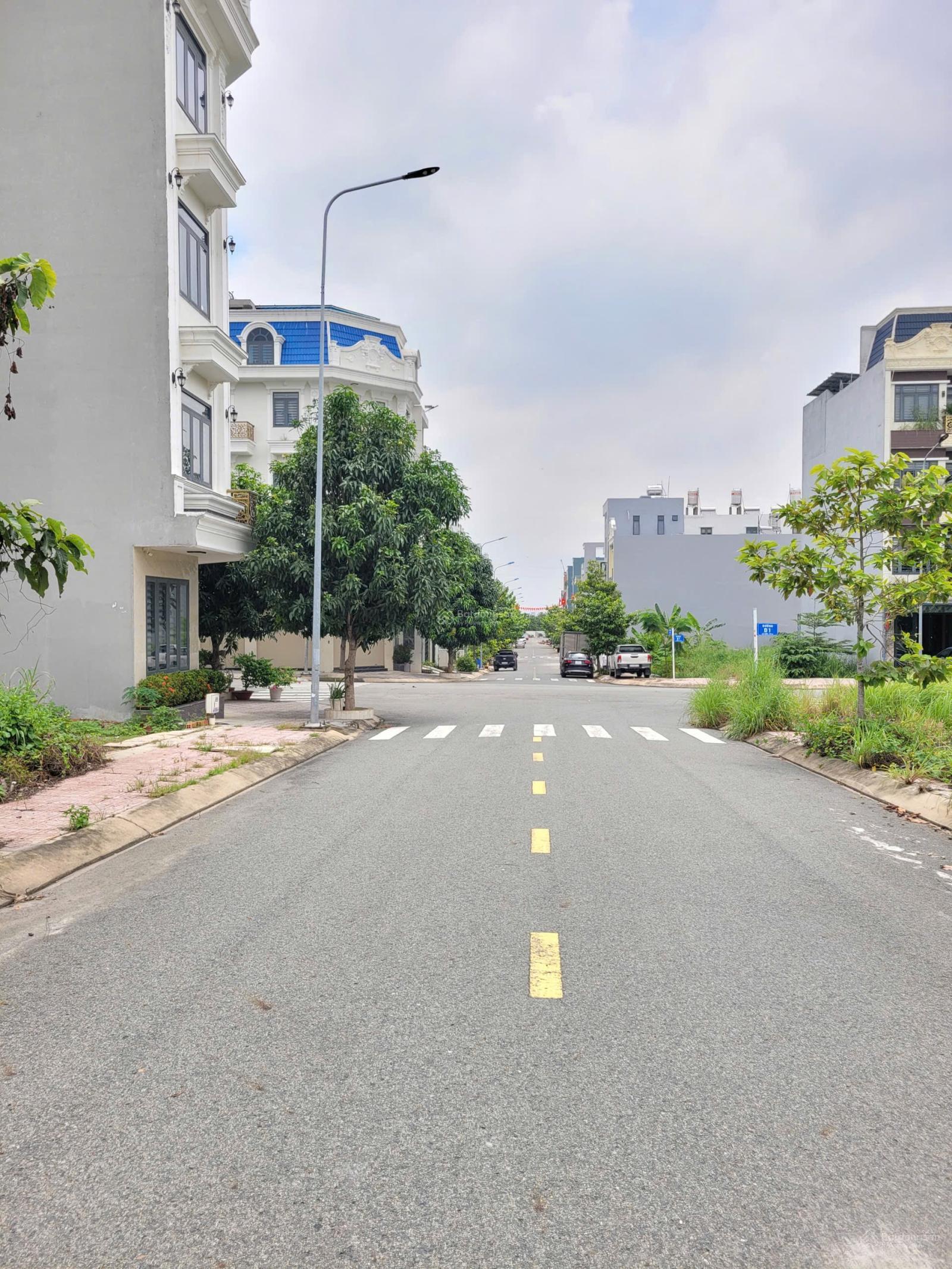 Đất nền KDC Phú Hồng Thịnh 9, Dĩ An, 80m² giá 3.9 tỷ - Sổ hồng riêng, thổ cư 100%!