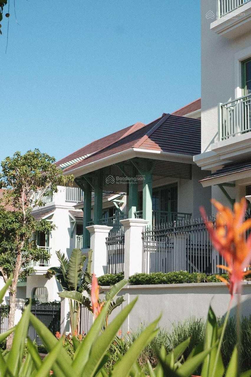 Biệt thự Sun Tropical Phú Quốc 320m² - Gần biển, kinh doanh du lịch tiềm năng!