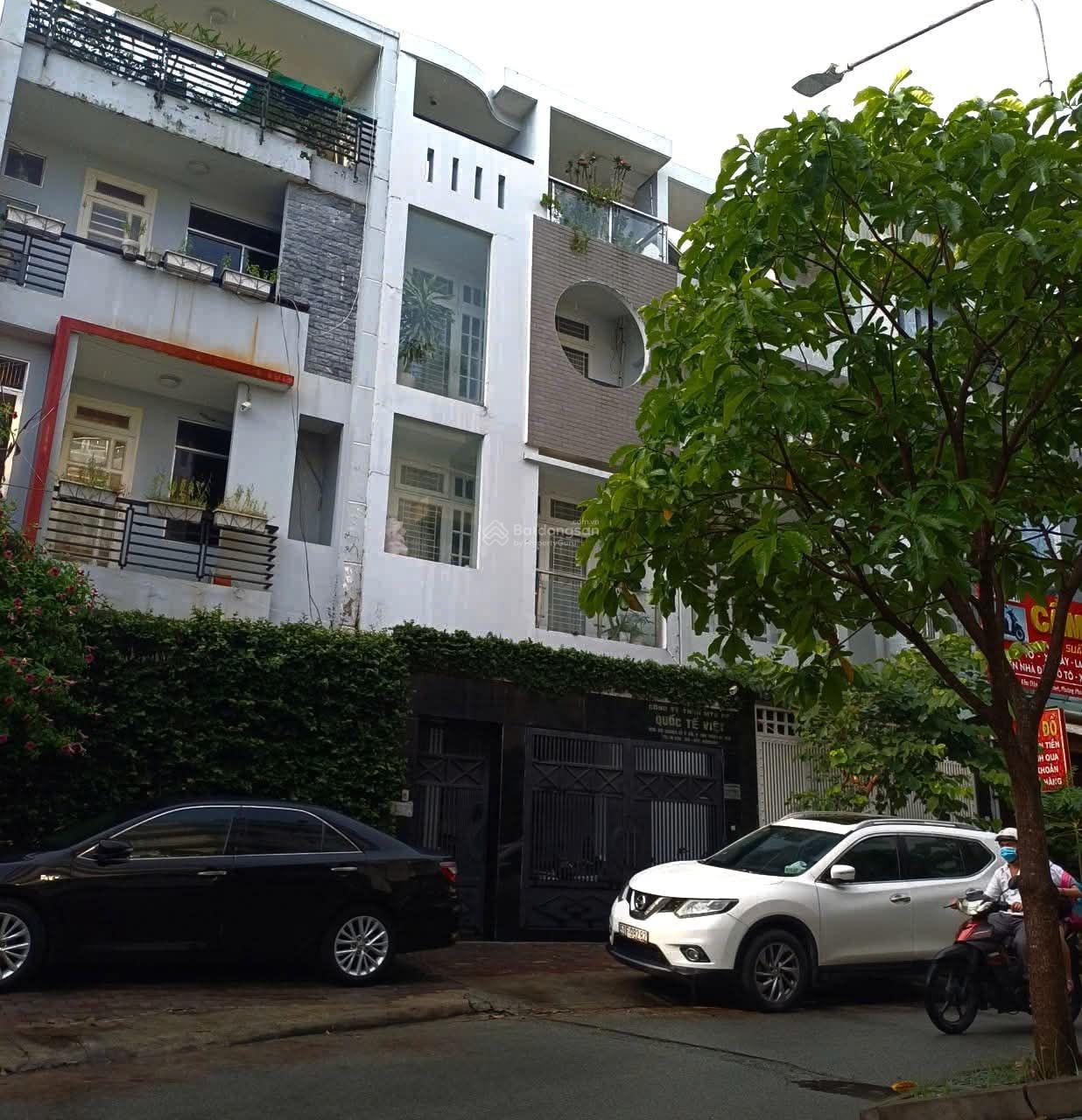 Nhà phố 4 tầng KDC Savimex Phú Thuận, Quận 7 90m² giá 11.9 tỷ - Sẵn sàng vào ở ngay!