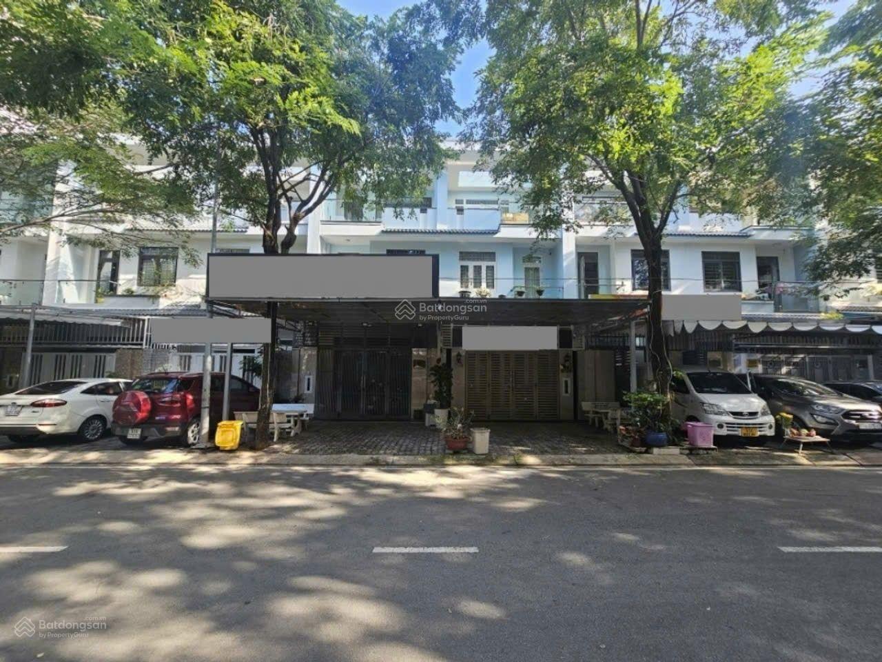 Nhà phố KDC Him Lam Phú Đông, TP Dĩ An 92.5m² giá 11.5 tỷ - Sổ hồng hoàn công, thổ cư 100%!